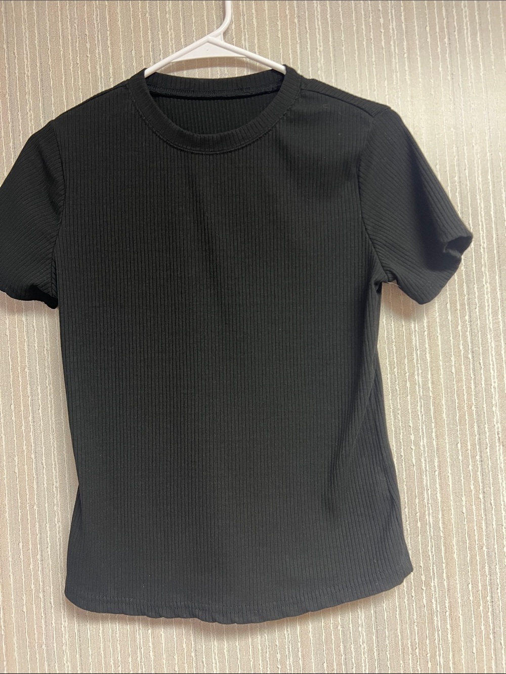 NWOT Essential Black Ribbed Short-Sleeve blouse- small S